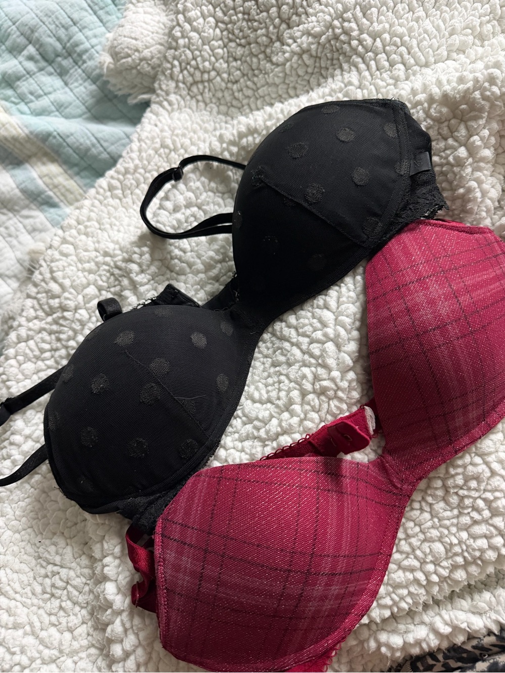 3, Victoria secret Smooth T-Shirt Bra - Black & Pink